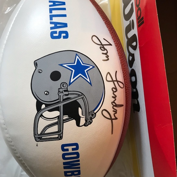 TOM LANDRY AUTOGRAPHED FOOTBALL - LIKE NEW WRAPPED IN BLACK PLASTIC - Picture 1 of 2